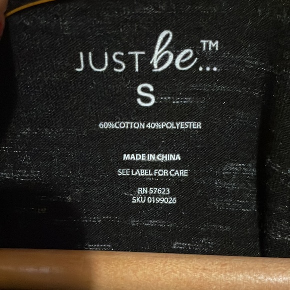 •JUST BE•HEATHERED BLACK "WOMEN FOR THE SECOND AMENDMENT" TEE SIZE SMALL EUC - Picture 5 of 7